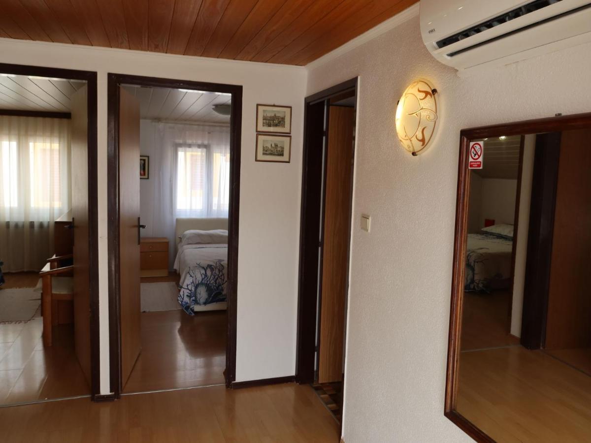 Apartment Mira-1 By Interhome Vir Bagian luar foto